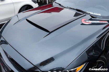 Cubierta de entrada de aire del capó estilo RSH para Ford Mustang Carbonado 2015-2017