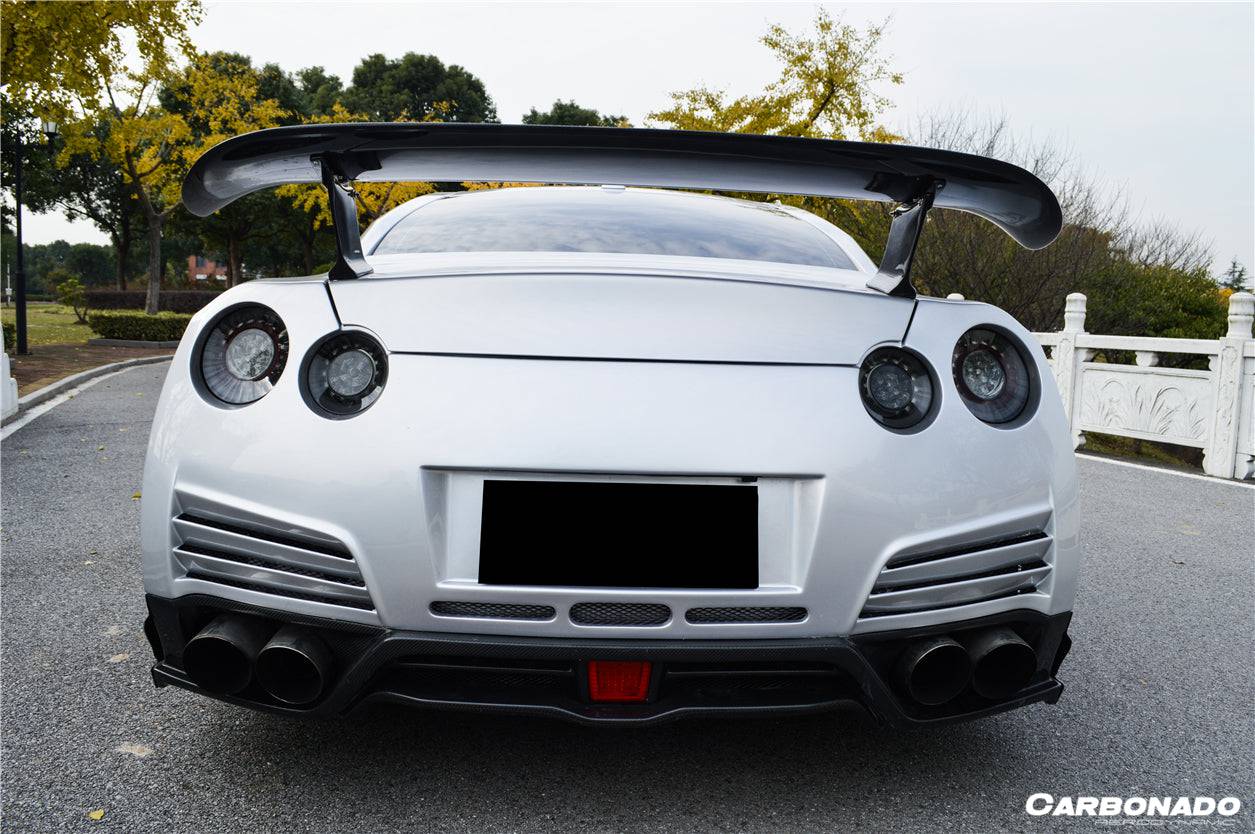 Carbonado 2008-2016 Nissan GTR R35 CBA  DBA VA Style Rear Bumper w/ Lip