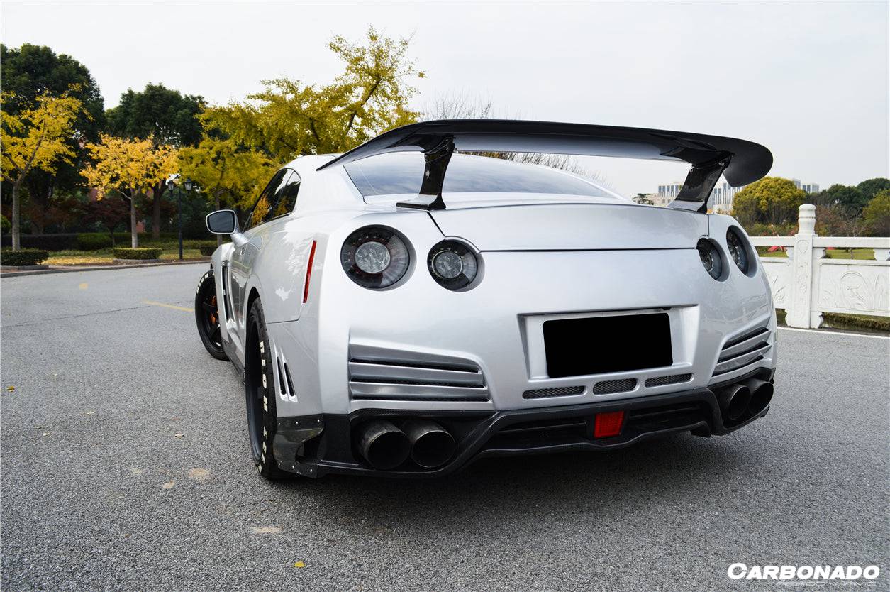 Carbonado 2008-2016 Nissan GTR R35 CBA  DBA VA Style Rear Bumper w/ Lip