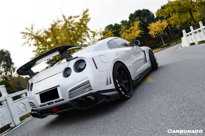 Carbonado 2008-2016 Nissan GTR R35 CBA  DBA VA Style Rear Bumper w/ Lip