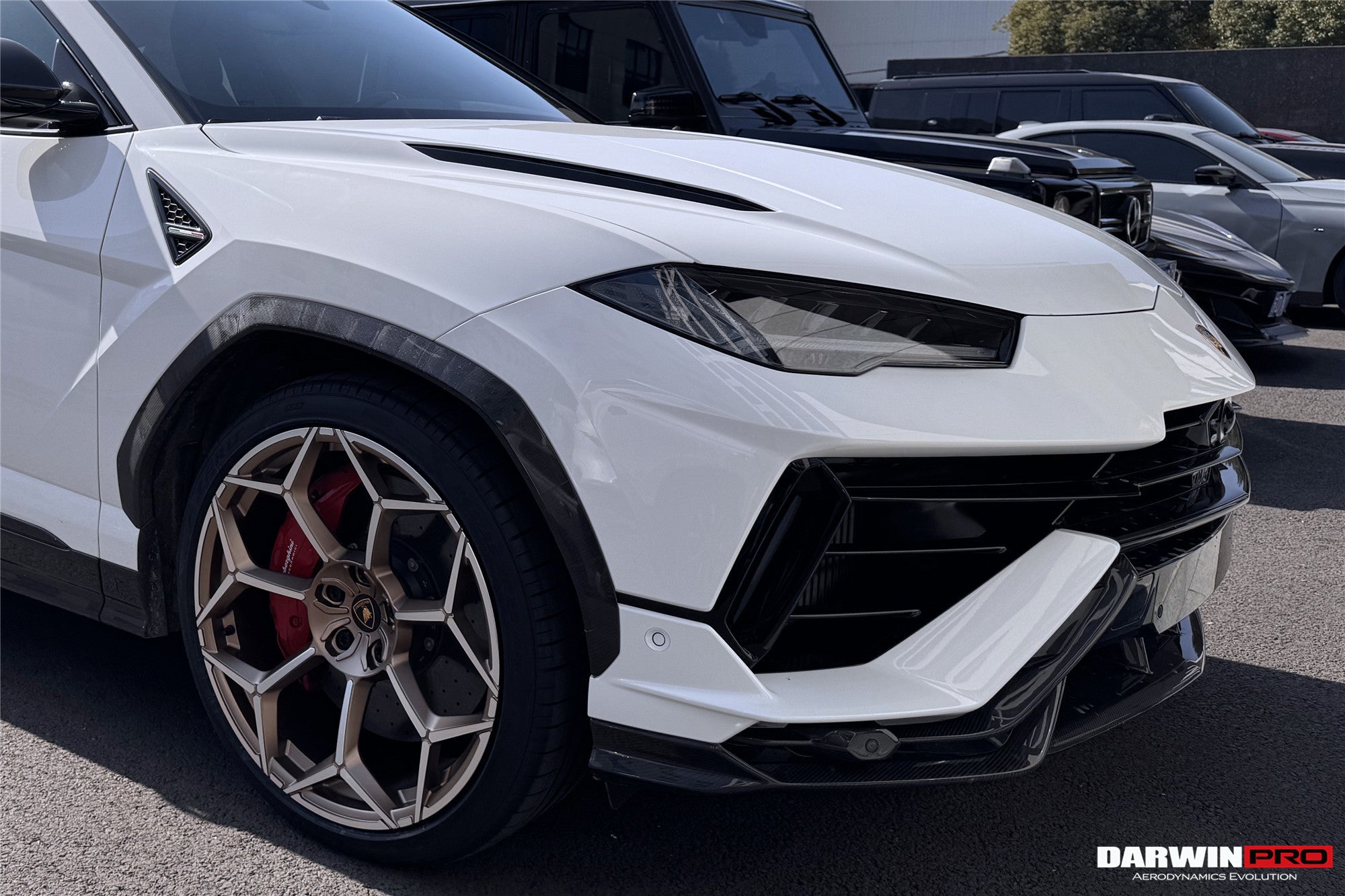 DarwinPRO 2023-2025 Lamborghini URUS Convert Performante Style Front Bumper
