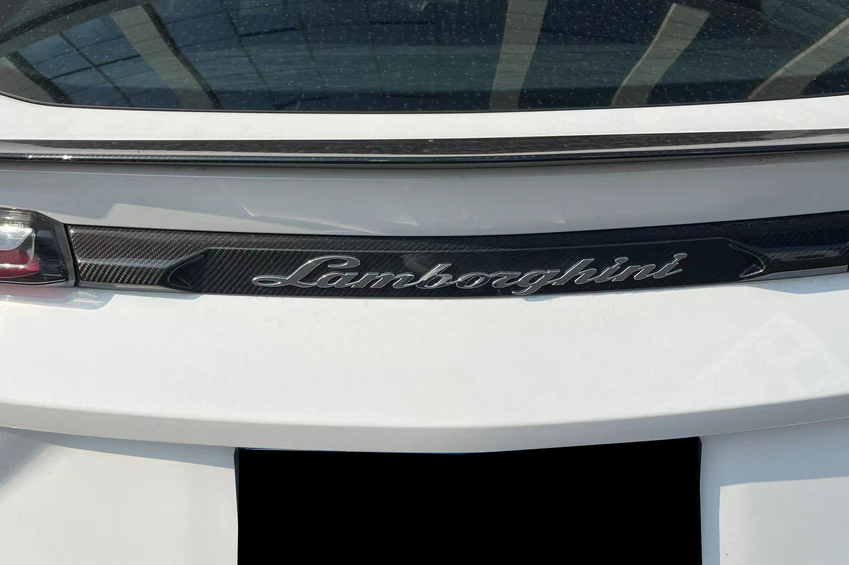DarwinPRO 2018-2025 Lamborghini URUS Performante estilo embellecedor trasero para maletero