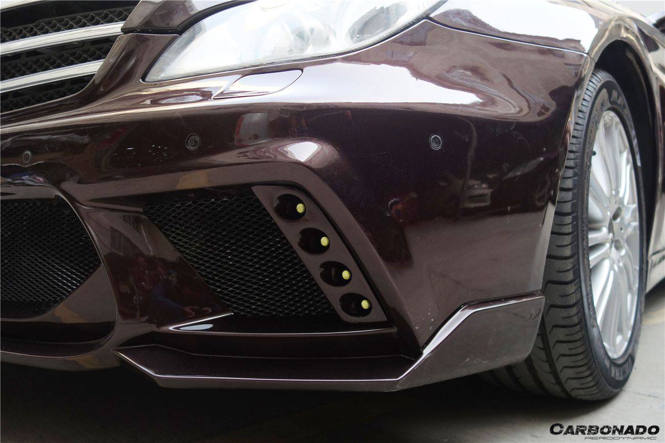 Carbonado 2005-2009 Mercedes Benz W219 Cls Class WD Style Front Bumper with led