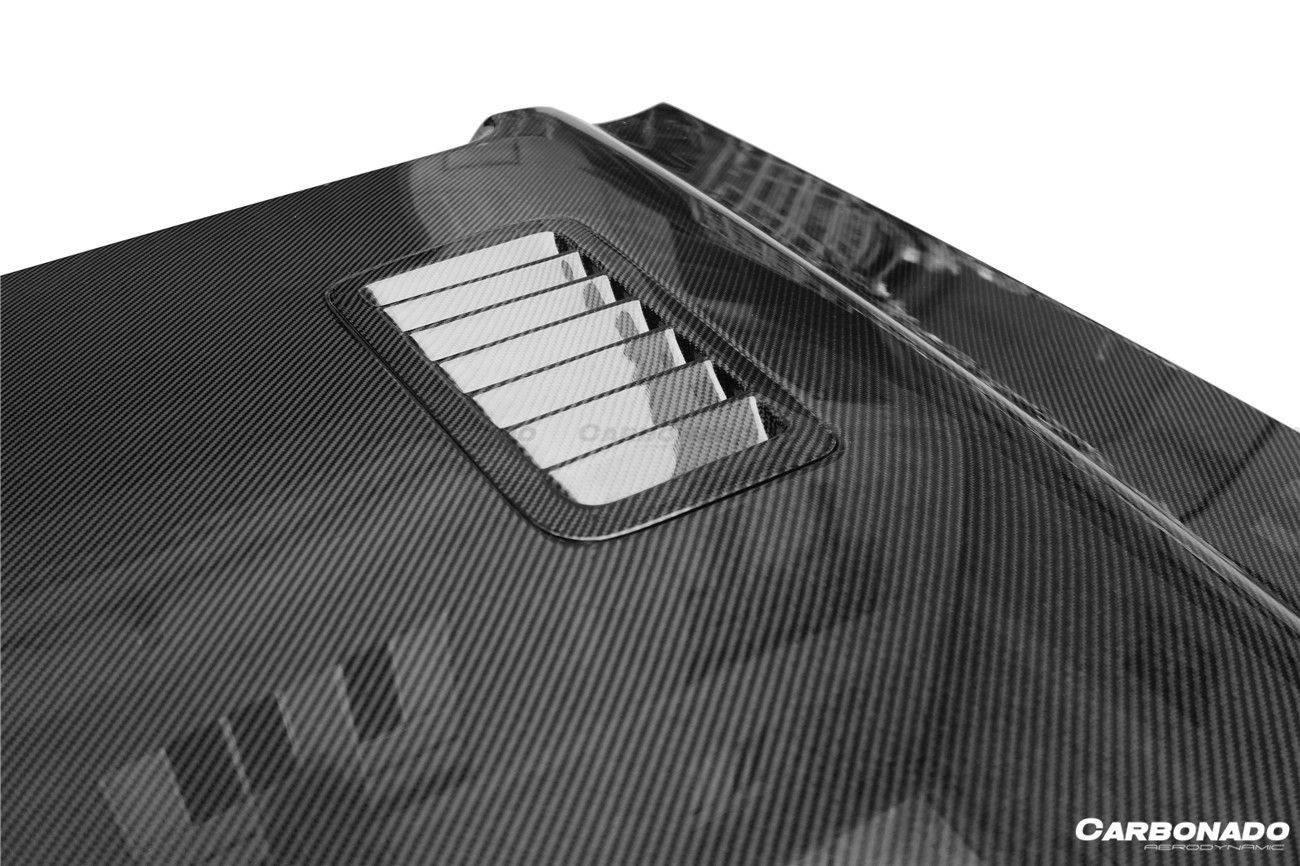Carbonado 2005-2009 Ford Mustang GT V6 Black Momba BC1 Style Hood