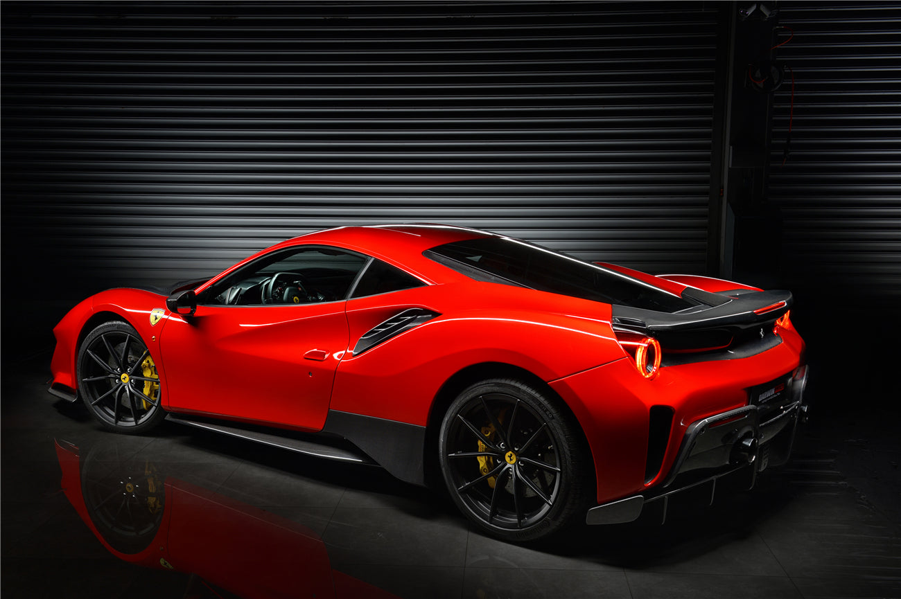 Parachoques trasero y alerón de fibra de carbono DarwinPRO 2015-2020 Ferrari 488 GTB estilo pista