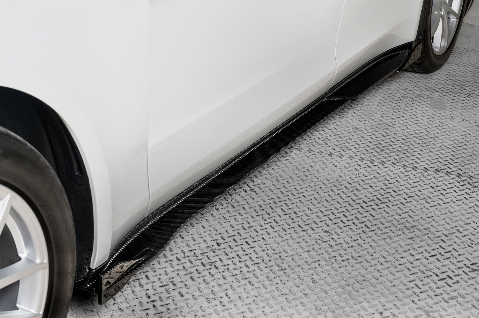 2017 - 2023 Porsche Panamera 971 KDA Style Autoclave Carbon Fiber Side Skirts - 2