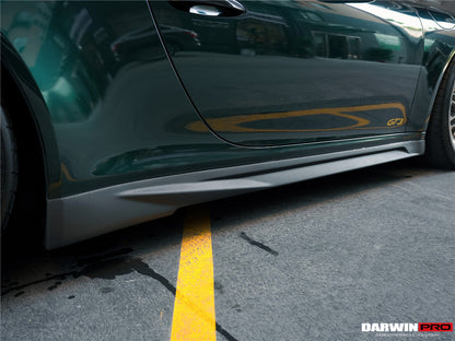 Faldones laterales de fibra de carbono DarwinPRO 2017-2019 Porsche 911 991.2 GT3 solo estilo BKSS