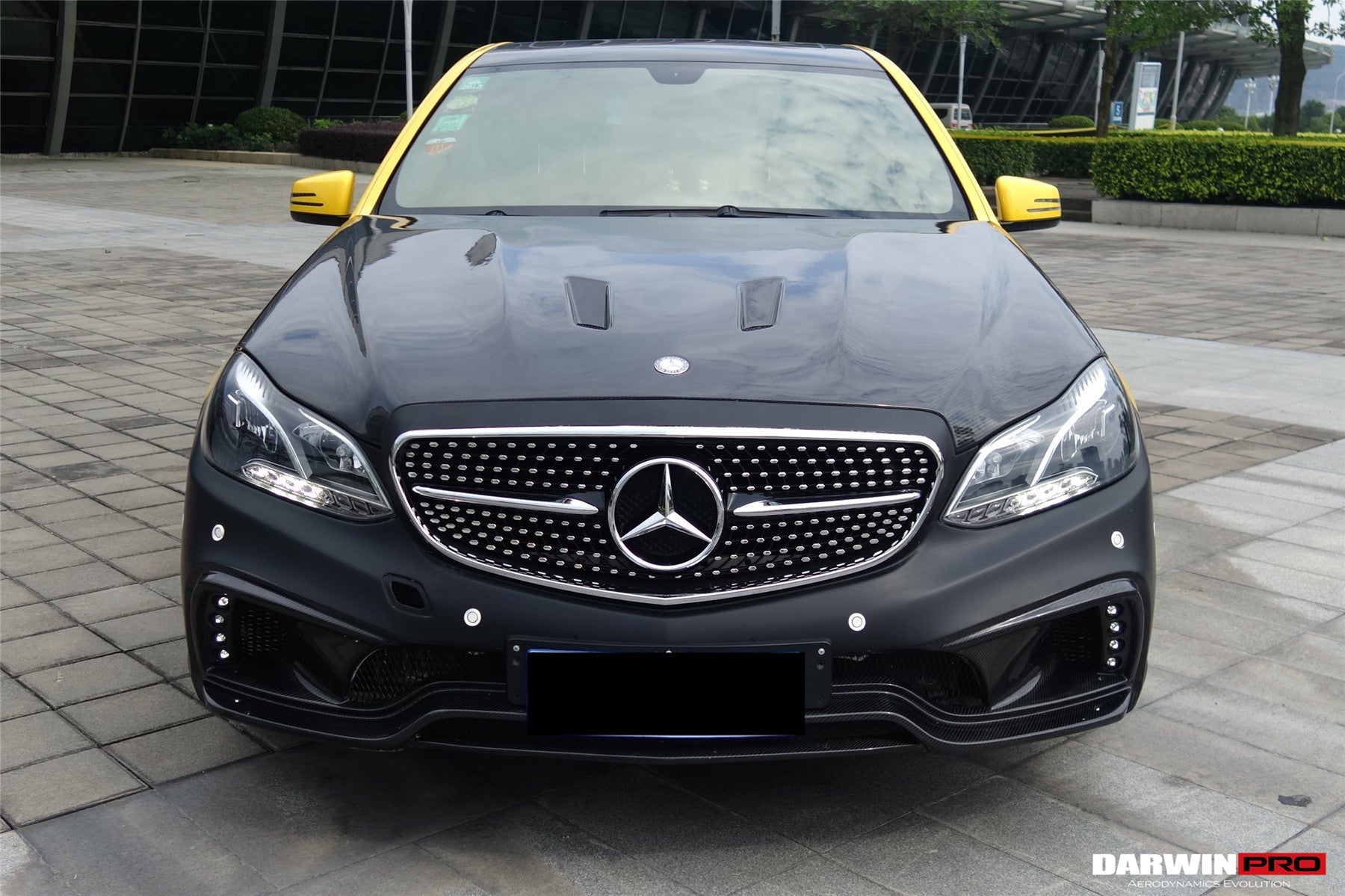 Carbonado 2014-2016 Mercedes Benz E Class W212 BKSS Style Hood