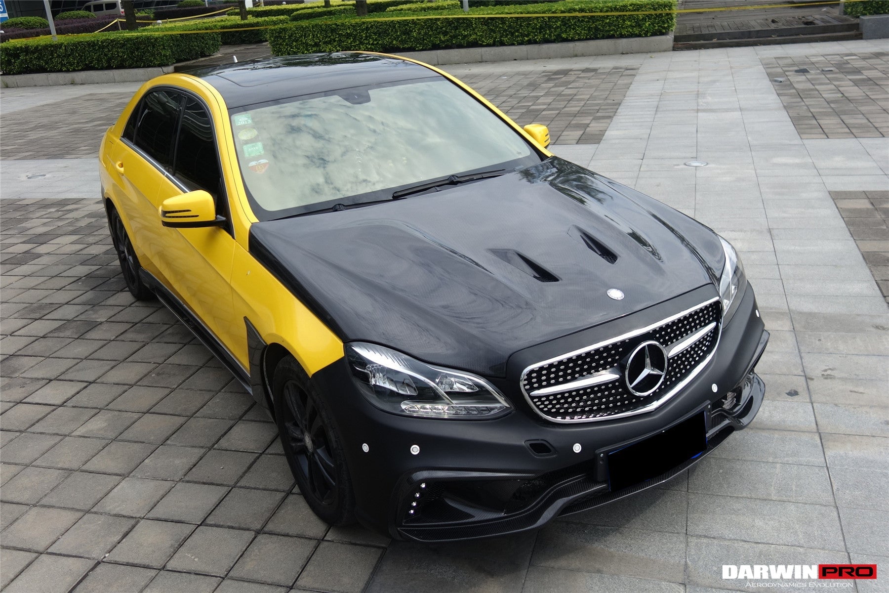 Carbonado 2014-2016 Mercedes Benz E Class W212 BKSS Style Hood