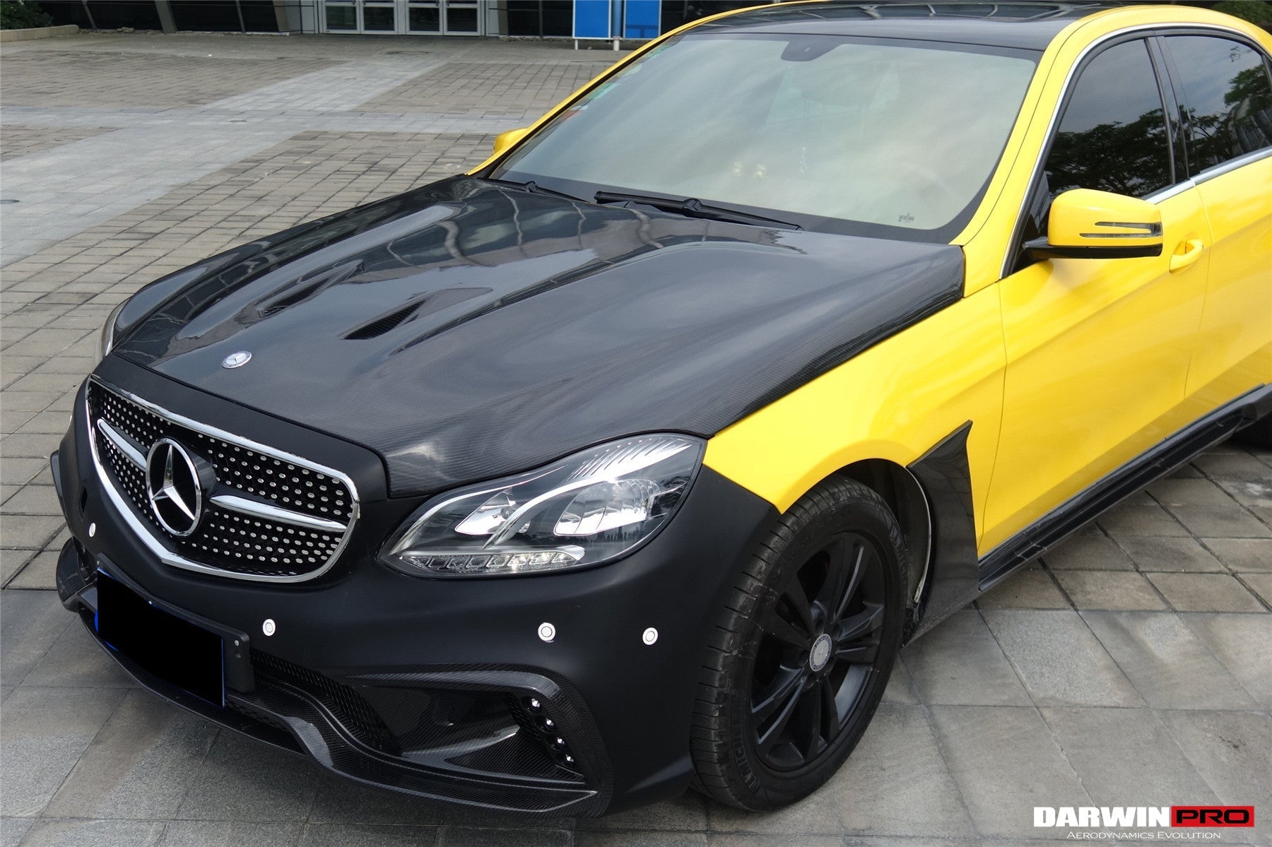 Carbonado 2014-2016 Mercedes Benz E Class W212 BKSS Style Hood