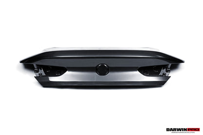 Maletero de fibra de carbono autoclave DarwinPRO 2019-2025 BMW M8 F93 AD Style