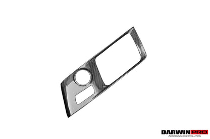 DarwinPRO 2013-2019 Corvette C7 Z06 Grandsport - Embellecedor de panel de cambio de marchas con control manual automático interior de fibra de carbono seco