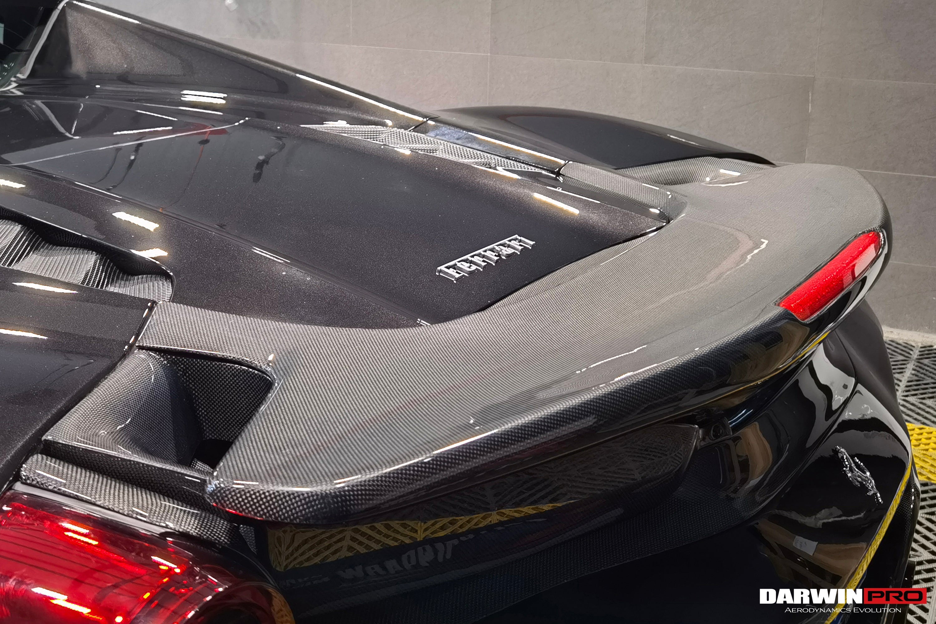 DarwinPRO 2015-2020 Ferrari 488 GTB | Spider Pista Style Carbon Fiber Full Body Kit