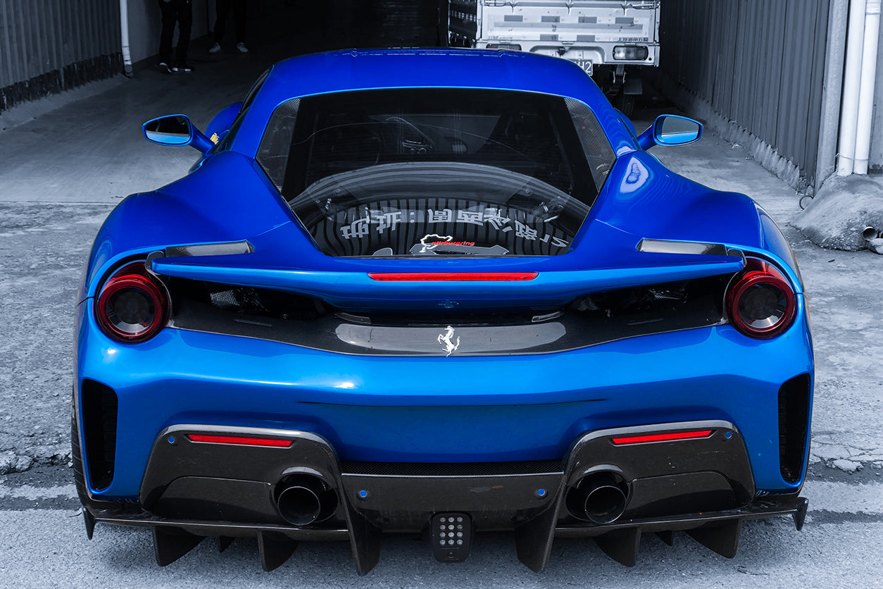 Parachoques trasero y alerón de fibra de carbono DarwinPRO 2015-2020 Ferrari 488 GTB estilo pista