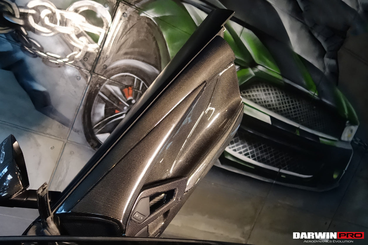 DarwinPRO Carbon Fiber Inner Door Handle | 2011-2016 Lamborghini Aventador LP700 Coupe Roadster
