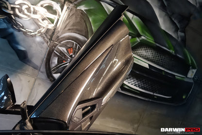 DarwinPRO Carbon Fiber Inner Door Handle | 2011-2016 Lamborghini Aventador LP700 Coupe Roadster