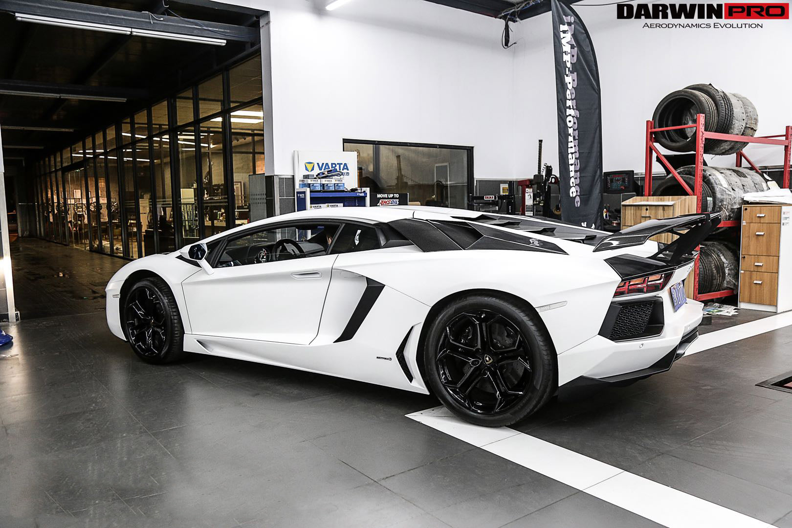 DarwinPRO 2011-2016 Lamborghini Aventador LP700 Coupe & Roadster BKSS Style Carbon Fiber Rear Side Scoops