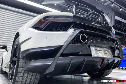 DarwinPRO 2015-2020 Lamborghini Huracan LP610 & LP580 Performante Style Partial Carbon Rear Bumper