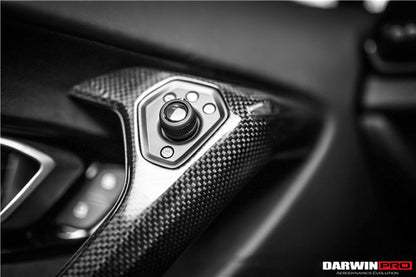 Manija de puerta de fibra de carbono autoclave DarwinPRO para Lamborghini Huracan LP610, LP580 y EVO (2015-2023)