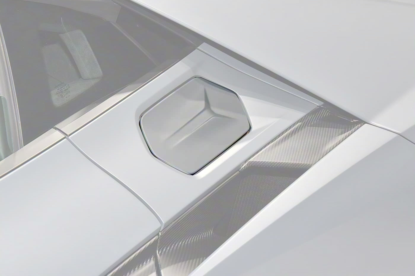 Tapa de combustible de repuesto de fibra de carbono para autoclave estilo OE de Lamborghini Revuelto DarwinPRO 2023-UP