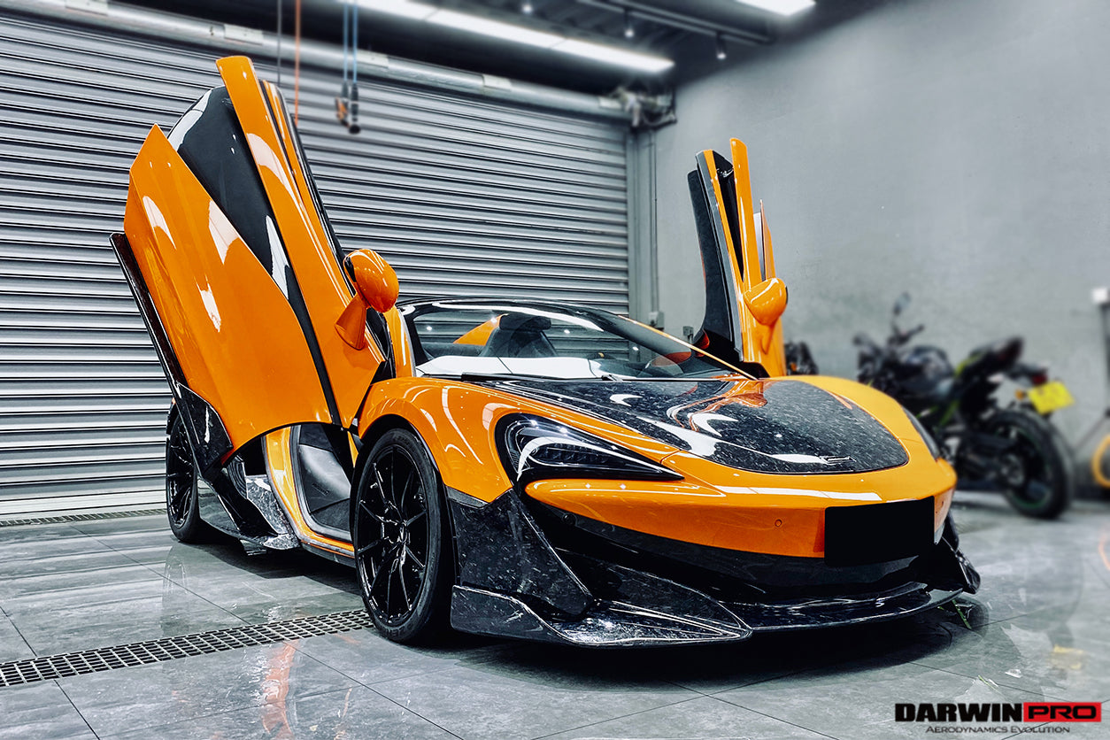 Divisor lateral de parachoques delantero de fibra de carbono DarwinPRO | McLaren 600LT 2018-2021