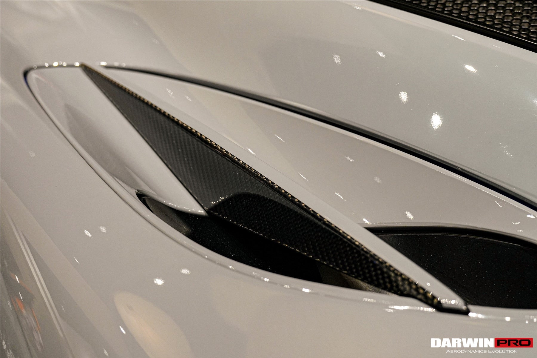 Tomas de aire laterales de fibra de carbono DarwinPRO para McLaren GT BKSS (modelos 2019-UP) | Compatible con GT y GTS