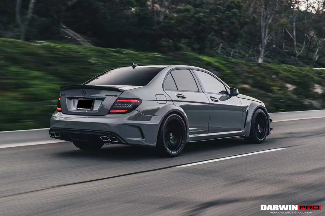 Kit de carrocería completa DarwinPRO 2012-2014 Mercedes Benz W204 C63 AMG Sedán estilo BKSS