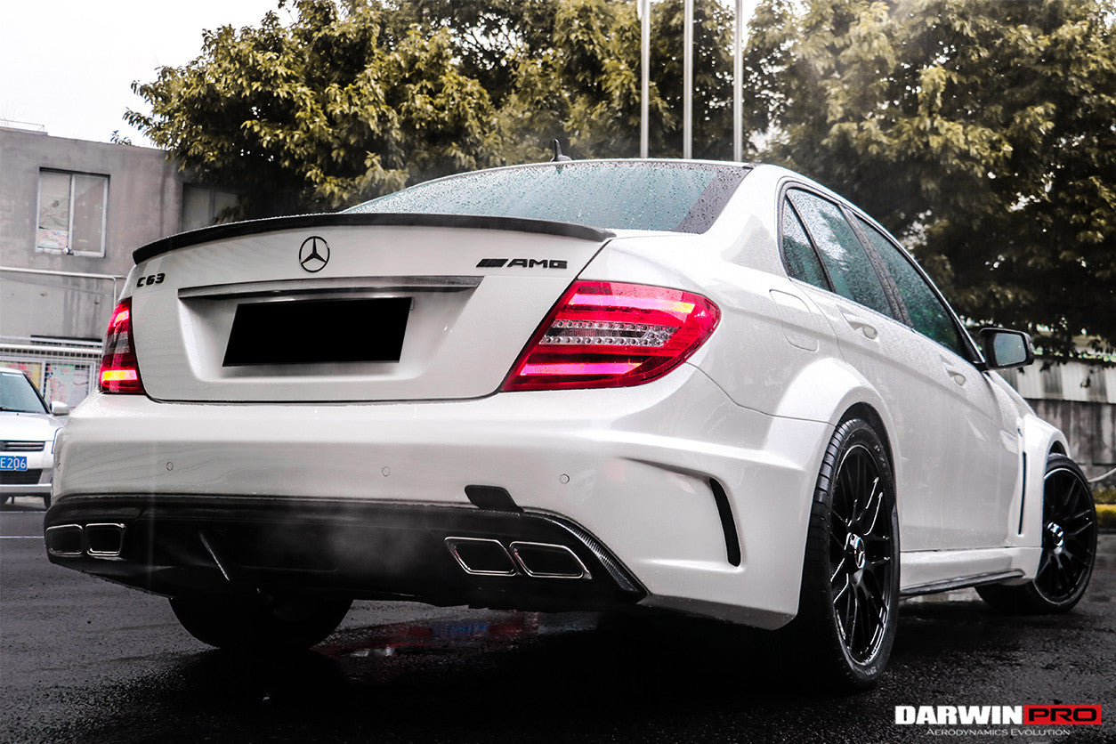 Kit de carrocería completa DarwinPRO 2012-2014 Mercedes Benz W204 C63 AMG Sedán estilo BKSS