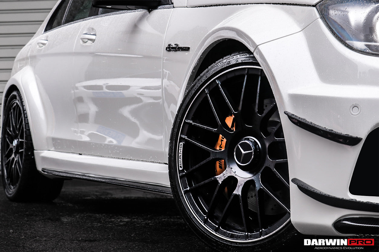 Kit de carrocería completa DarwinPRO 2012-2014 Mercedes Benz W204 C63 AMG Sedán estilo BKSS