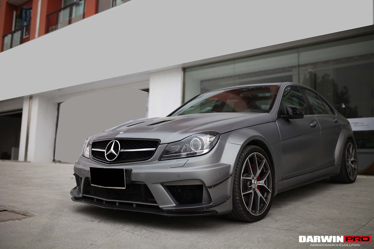 DarwinPRO 2012-2014 Mercedes Benz W204 Clase C Capó estilo BKSS (no compatible con AMG)