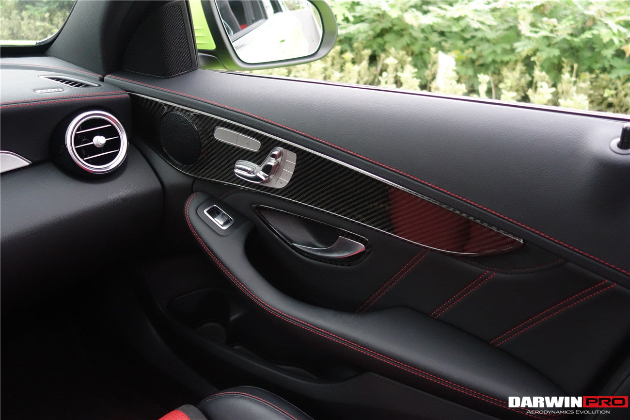 DarwinPRO 2015-2021 Mercedes Benz W205 C63 S AMG Sedán Tira de moldura de fibra de carbono para panel interior de puerta