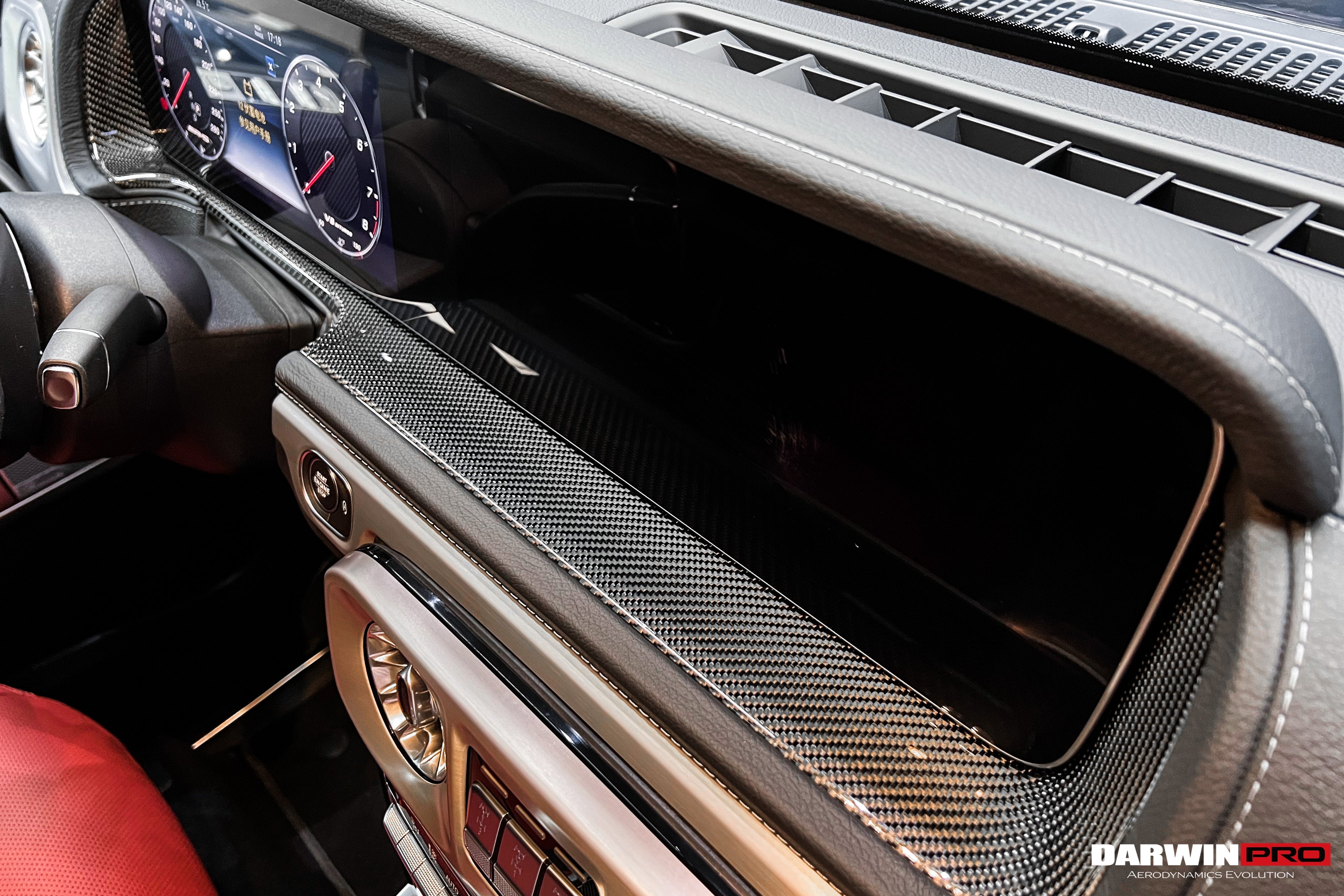 Reemplazo del panel de fibra de carbono seco para la pantalla del Mercedes Benz W464 G550 G63 AMG Clase G (2019-2023) de DarwinPRO