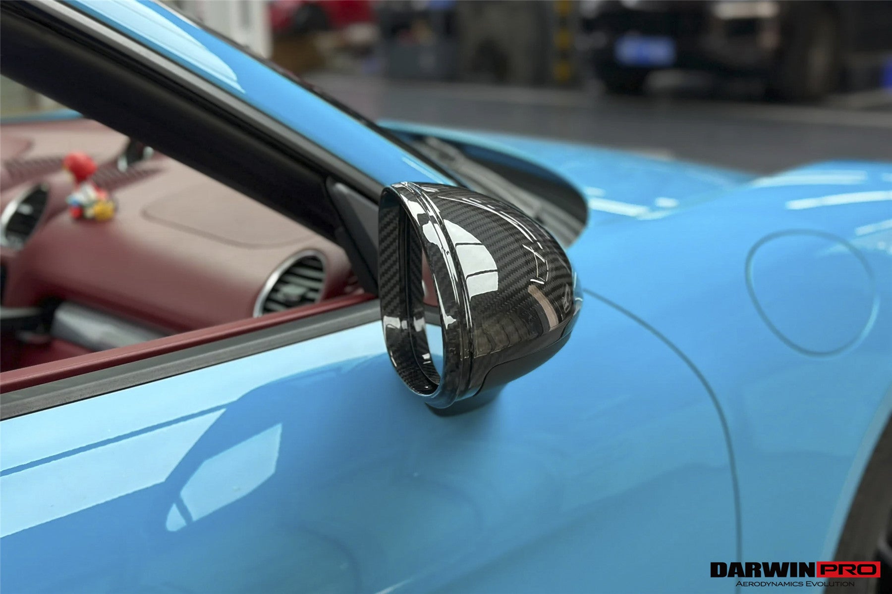 Reemplazo de carcasa de espejo de fibra de carbono DarwinPRO para Porsche 718 (modelos OE, año 2017-2025) | Compatible con Cayman, Boxster, Spyder, GTS, GT4 y GT4 RS (volante a la izquierda)