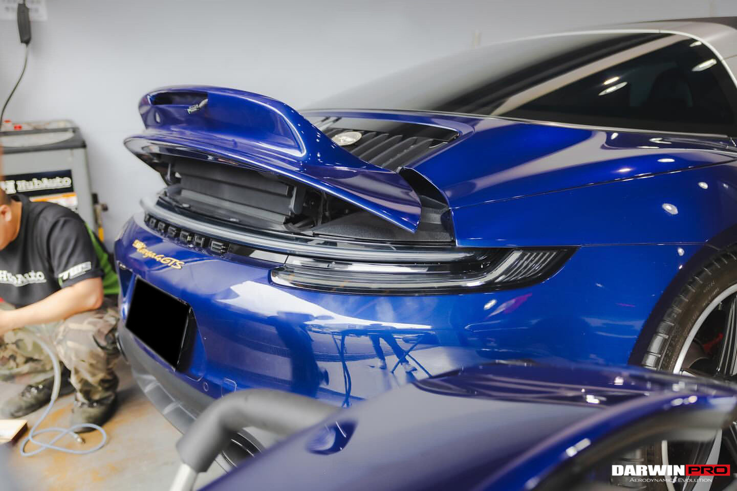 DarwinPRO 2019-2023 Porsche 911 992 Targa & Cabriolet BKSS Style Ducktail Trunk Wing