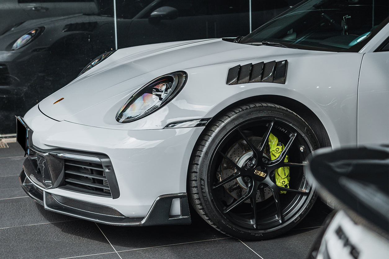 Guardabarros delantero DarwinPRO 2019-2023 Porsche 911 992 Carrera S, 4, 4S, Targa y Cabriolet estilo BKSS