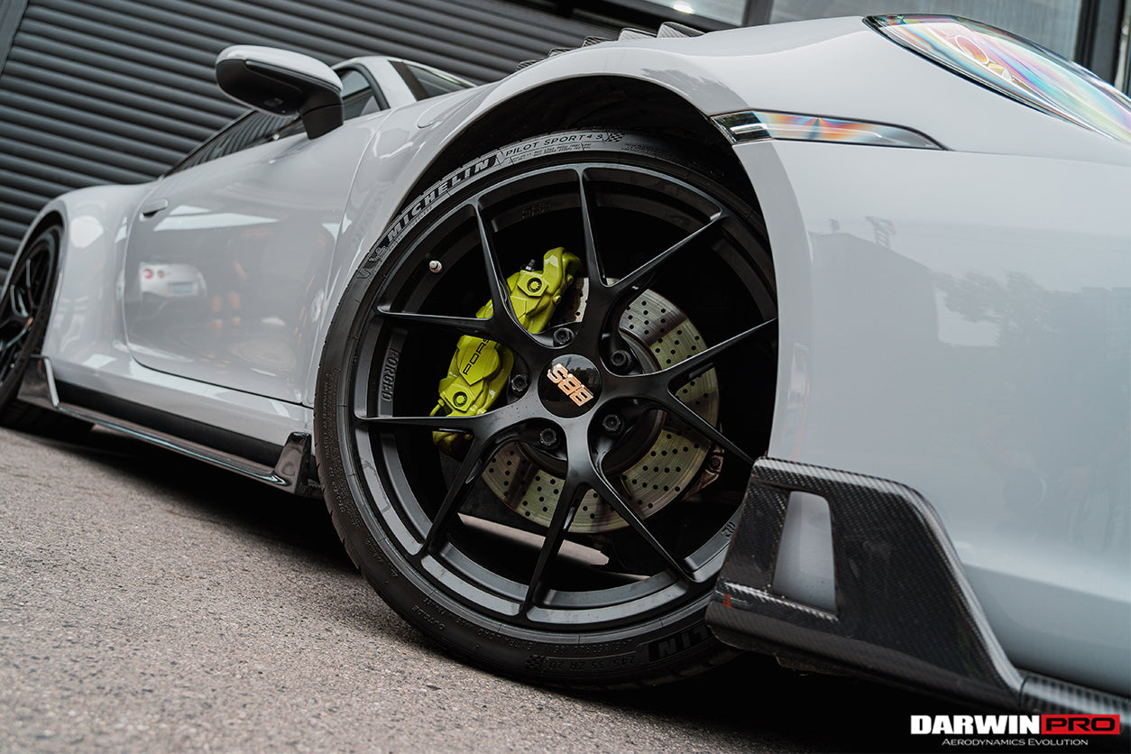 Faldones laterales DarwinPRO 2019-2023 Porsche 911 992 Carrera S, 4, 4S, Targa y Cabriolet estilo BKSS
