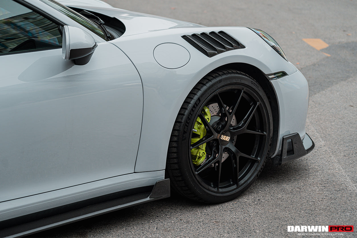 Guardabarros delantero DarwinPRO 2019-2023 Porsche 911 992 Carrera S, 4, 4S, Targa y Cabriolet estilo BKSS