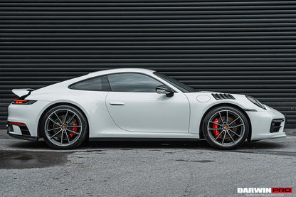 Guardabarros delantero DarwinPRO 2019-2023 Porsche 911 992 Carrera S, 4, 4S, Targa y Cabriolet estilo BKSS