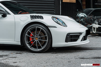 Guardabarros delantero DarwinPRO 2019-2023 Porsche 911 992 Carrera S, 4, 4S, Targa y Cabriolet estilo BKSS