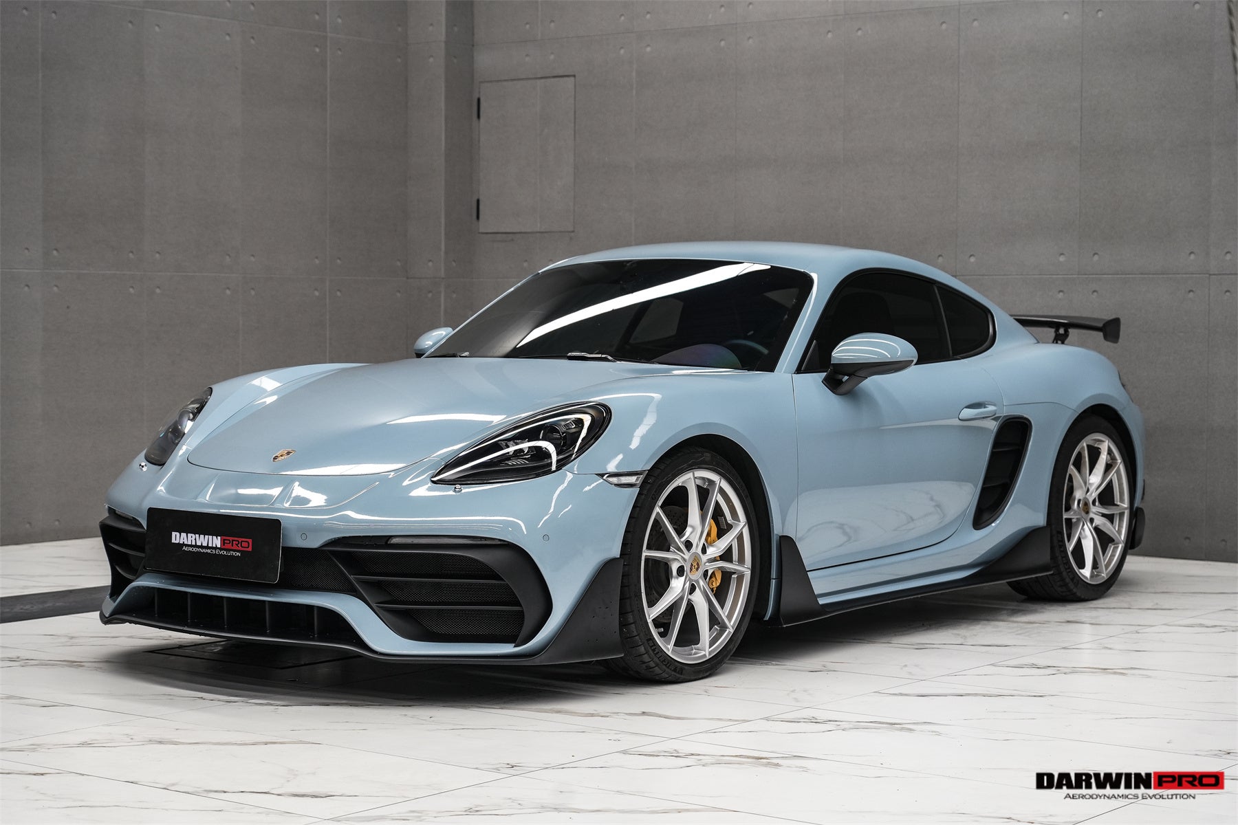Parachoques delantero de fibra de carbono DarwinPRO 2016-2020 para Porsche 718 Cayman y Boxster Stuttmate