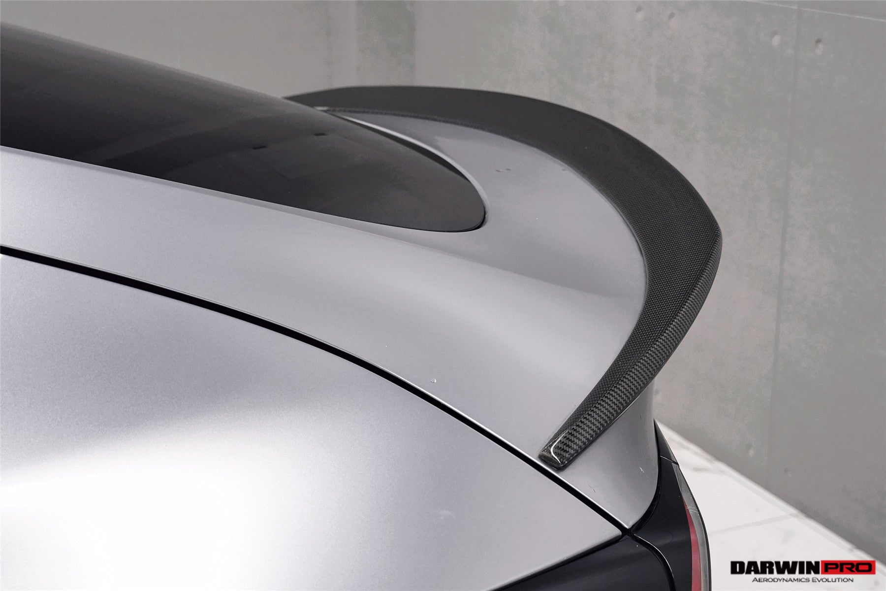 Alerón de maletero DarwinPRO 2020-2024 Tesla Model Y IMPII de fibra de carbono de alto rendimiento