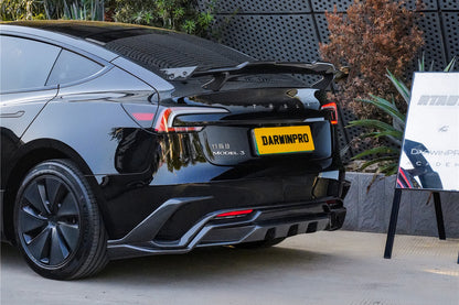 Kit de carrocería DarwinPRO 2024-2026 Tesla Model 3 Highland RWD AWD con diseño IMP de fibra de carbono