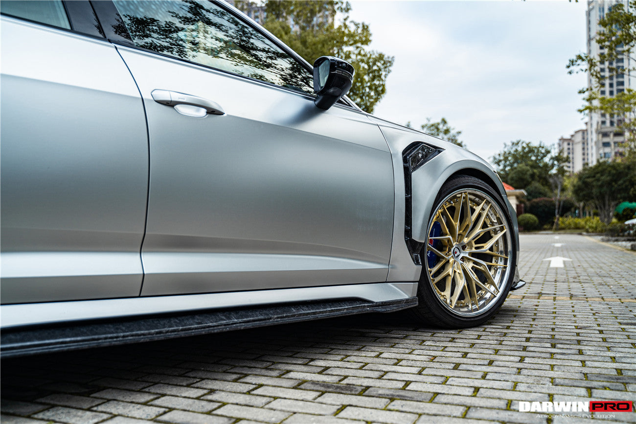 Faldones laterales de alto rendimiento DarwinPRO 2019-2025 para Audi RS6 Avant C8 y RS7 Quattro IMP debajo del tablero