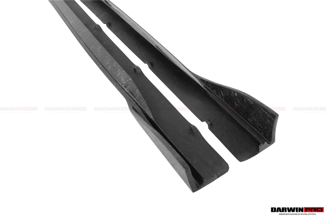 Faldones laterales de alto rendimiento DarwinPRO 2019-2025 para Audi RS6 Avant C8 y RS7 Quattro IMP debajo del tablero