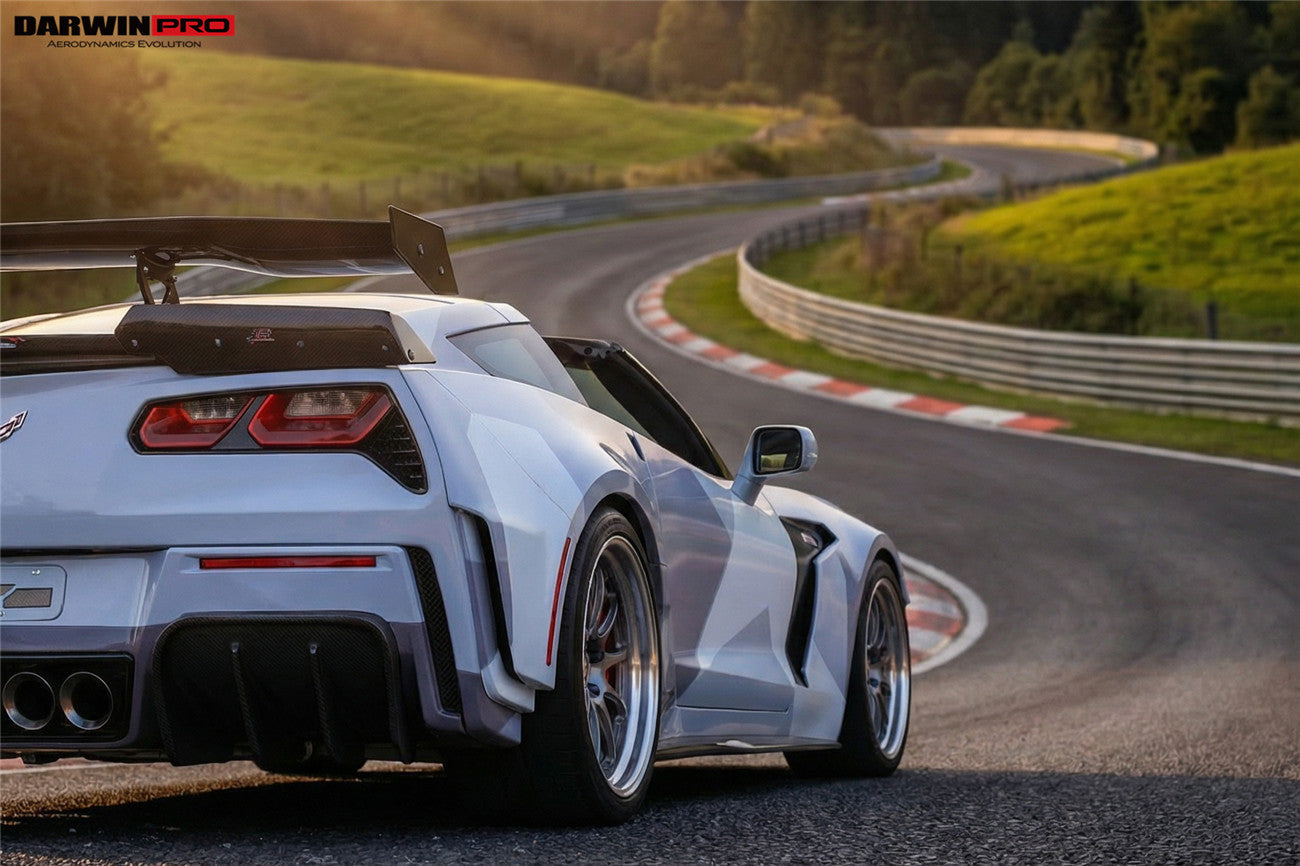 Guardabarros trasero ancho de poliéster reforzado con fibra DarwinPRO 2013-2017 Corvette C7 Z51 BKSS