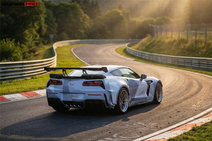 Guardabarros trasero ancho de poliéster reforzado con fibra DarwinPRO 2013-2017 Corvette C7 Z51 BKSS