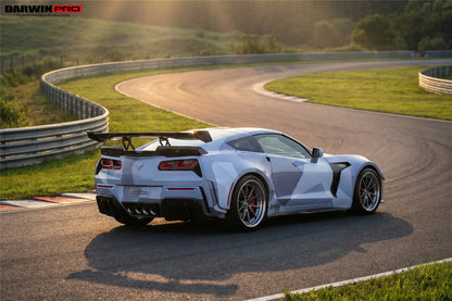 Guardabarros trasero ancho de poliéster reforzado con fibra DarwinPRO 2013-2017 Corvette C7 Z51 BKSS