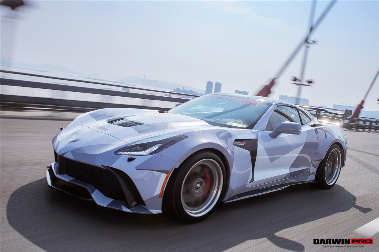 Guardabarros trasero ancho de poliéster reforzado con fibra DarwinPRO 2013-2017 Corvette C7 Z51 BKSS
