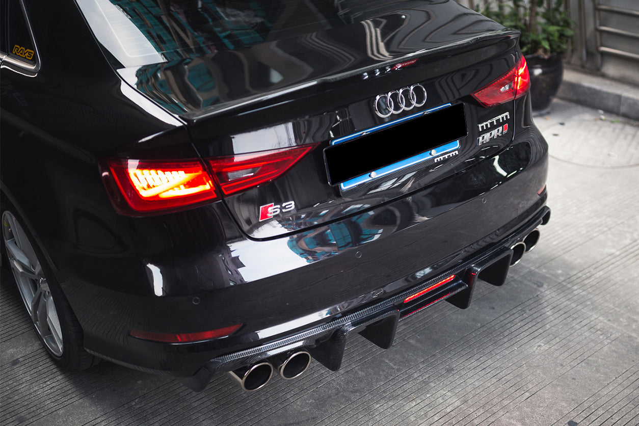 Difusor trasero estilo BKSS con luz LED DarwinPRO para Audi S3 y A3 Sline Sedan 2013-2016