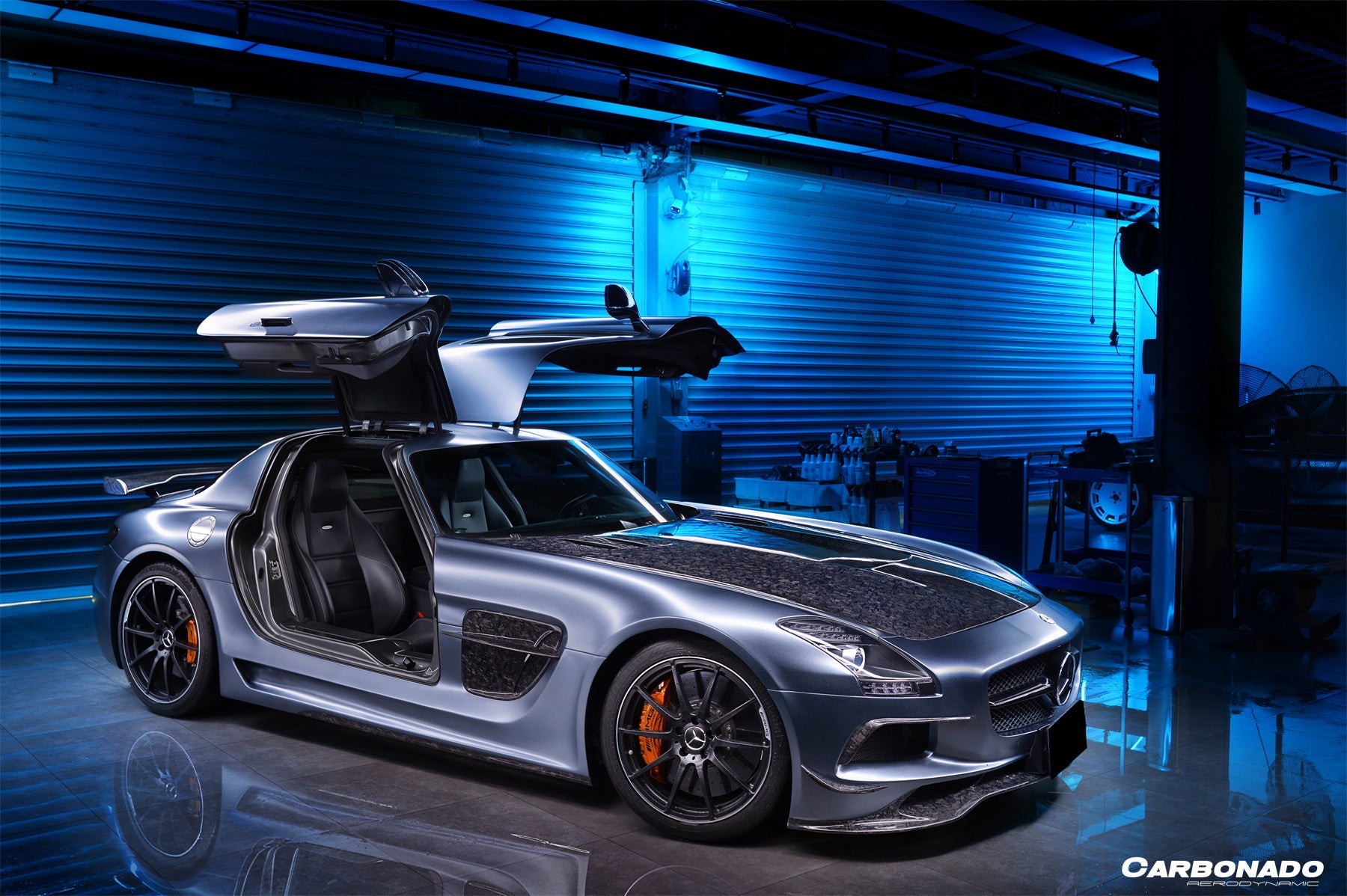 Carbonado 2010-2015 Mercedes Benz W197 SLS AMG BKSS Style Carbon Fiber Hood